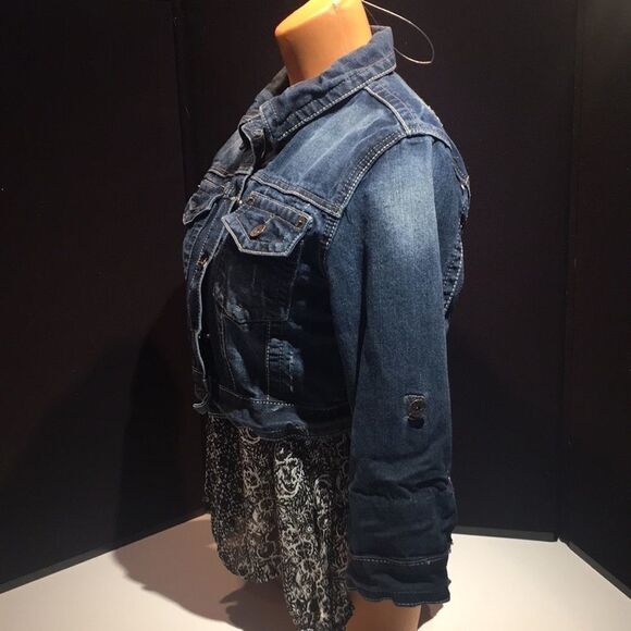 Bundle Sale 3 for $15 | Rue 21 Blue Dark Jean Jacket Size Medium - Picture 3 of 13